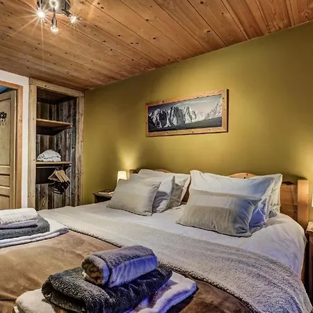 Holliday With 9 Bedrooms, Jacuzzi And Sauna Chamonix